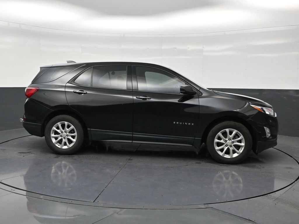 Used 2019 Chevrolet Equinox LS FWD image 6