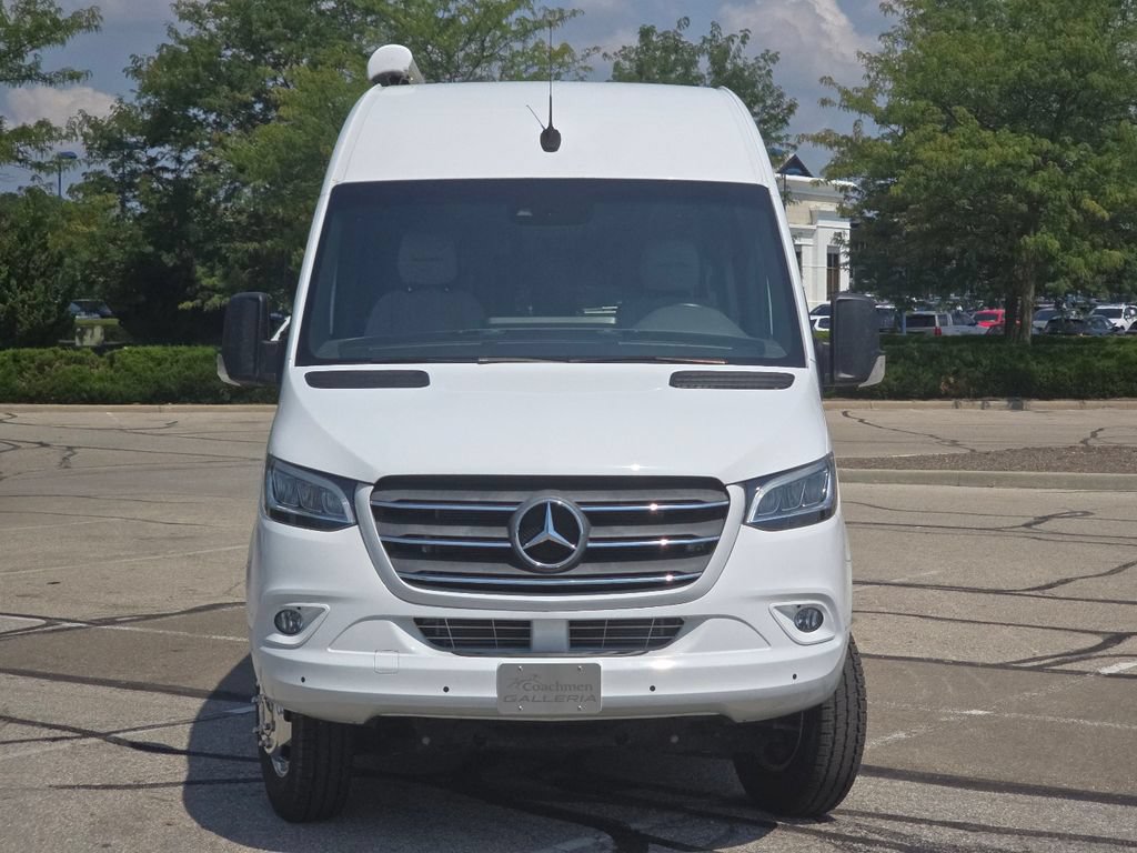 Used 2021 Mercedes-Benz Sprinter 3500 image 10