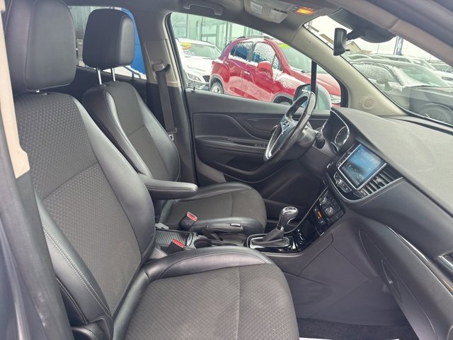 Used 2019 Buick Encore Preferred image 10