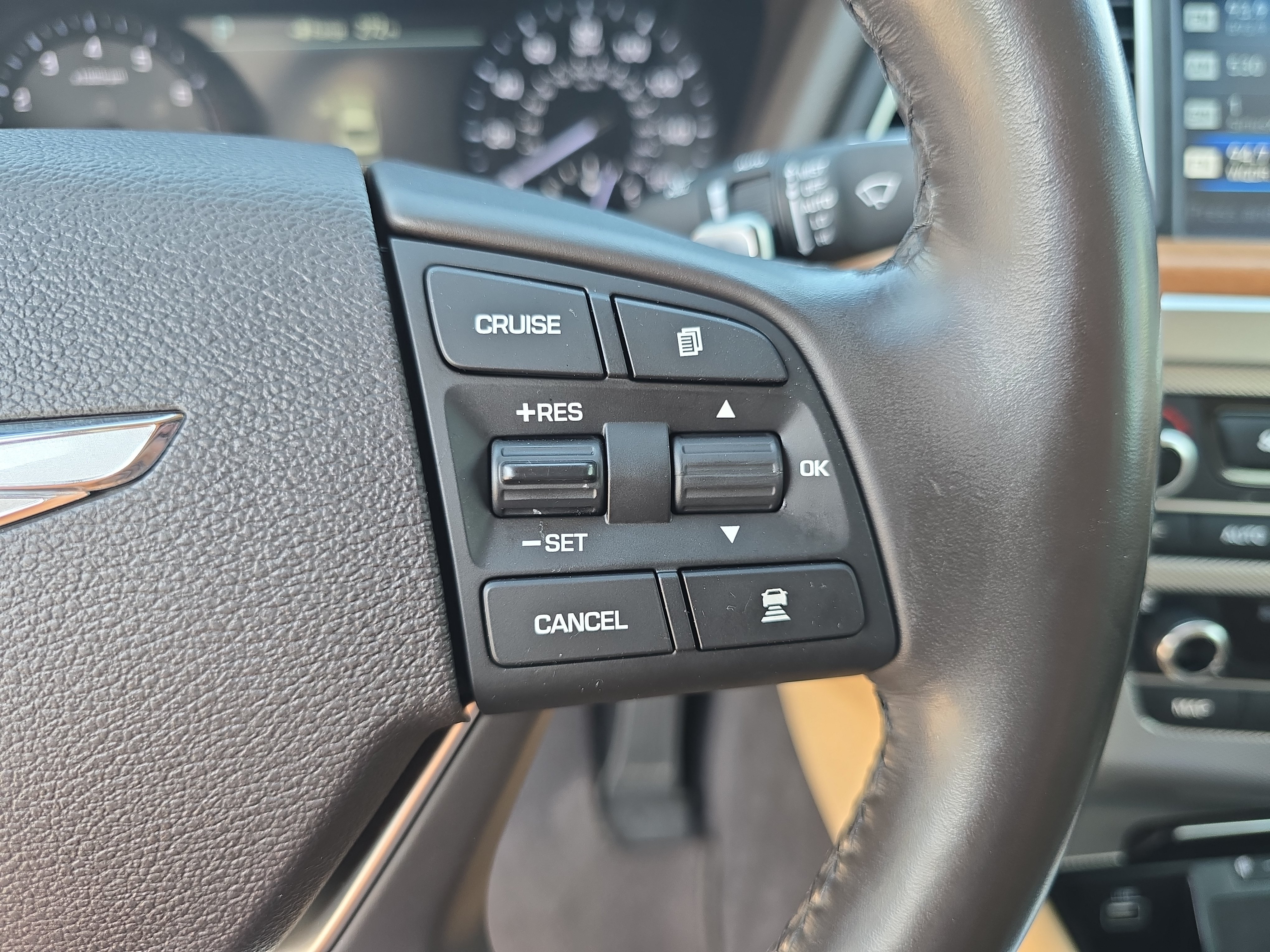 Used 2020 Genesis G80 5.0 Ultimate RWD image 18