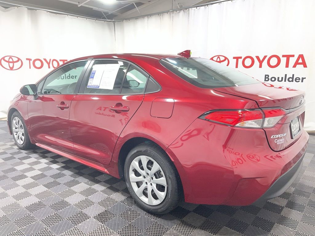 Used 2023 Toyota Corolla LE image 4