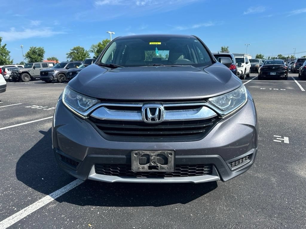 Used 2017 Honda CR-V LX image 2