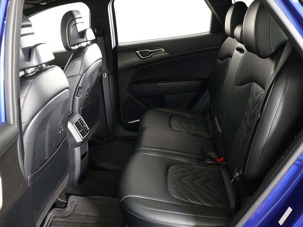 Used 2023 Kia Sportage X-Line w/ X-Line Premium Package AWD/4WD image 36