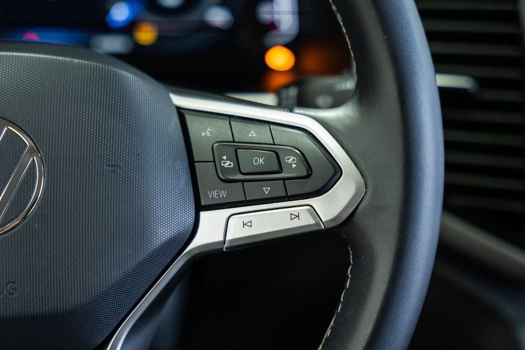 Used 2022 Volkswagen Atlas SE w/ Black Wheel Package image 26