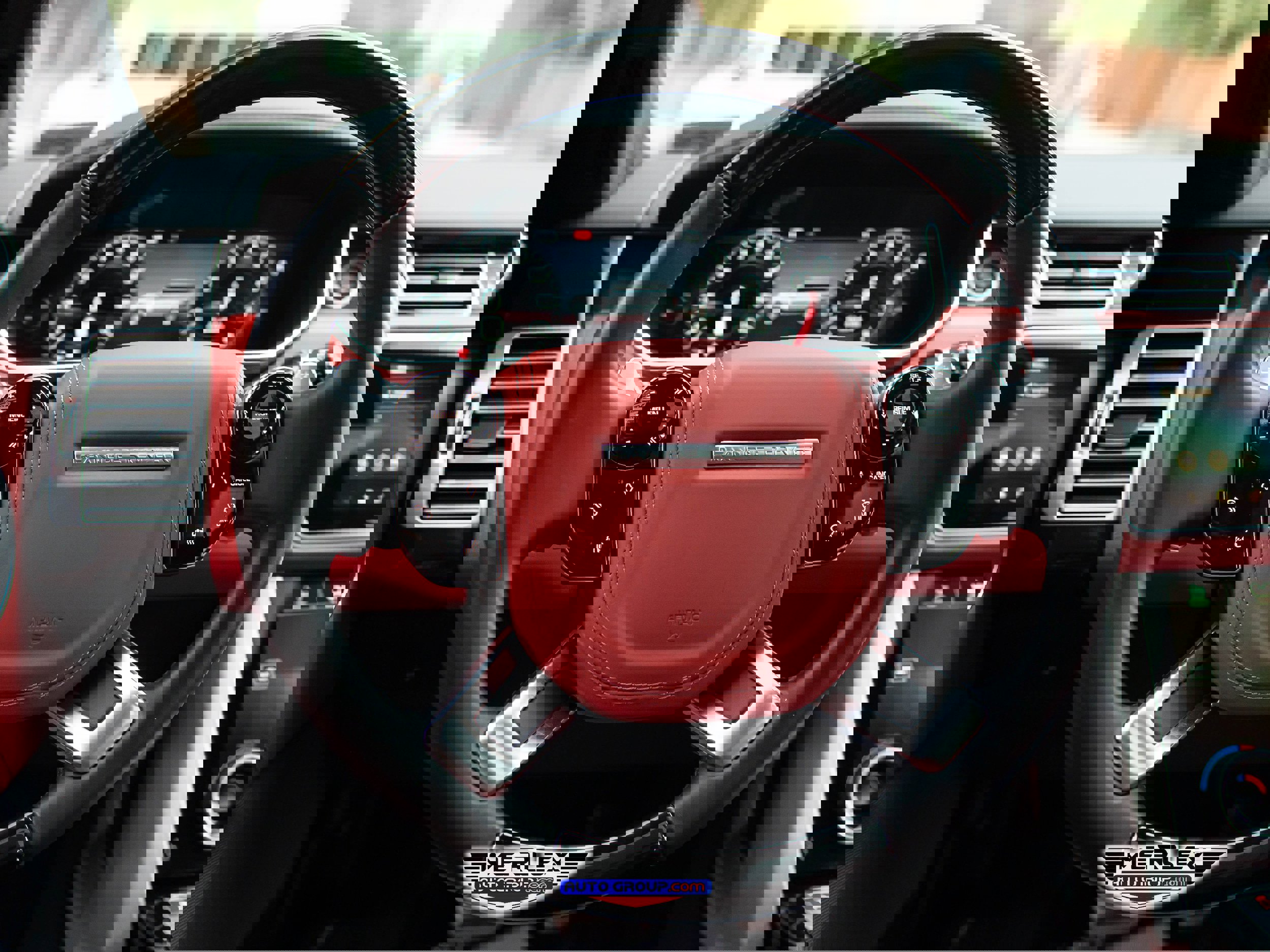 Used 2020 Land Rover Range Rover Autobiography image 23