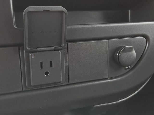 New 2026 GMC Savana 2500 w/ Driver Convenience Package image 6