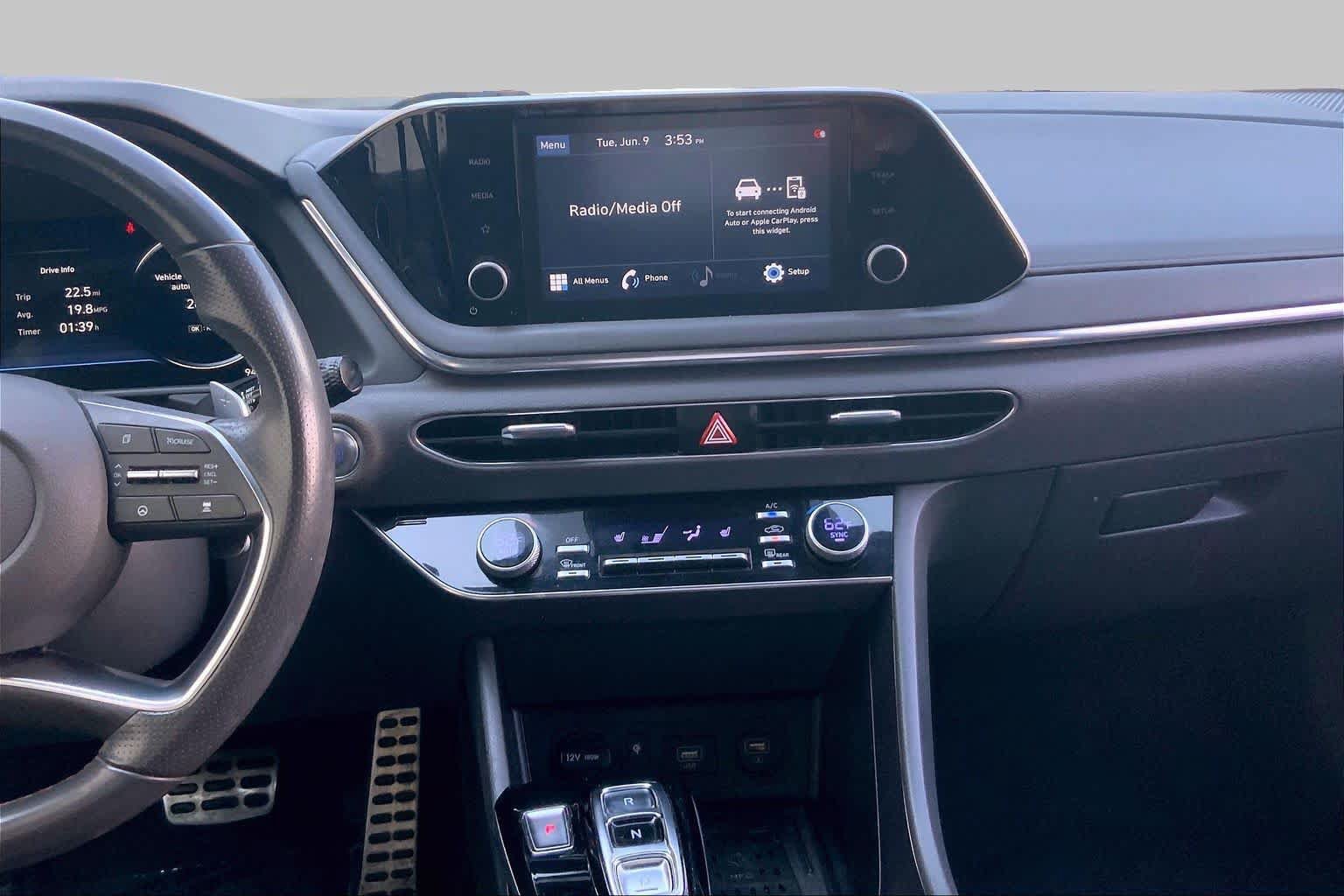 Used 2021 Hyundai Sonata SEL Plus w/ Preferred Accessory Package FWD image 7