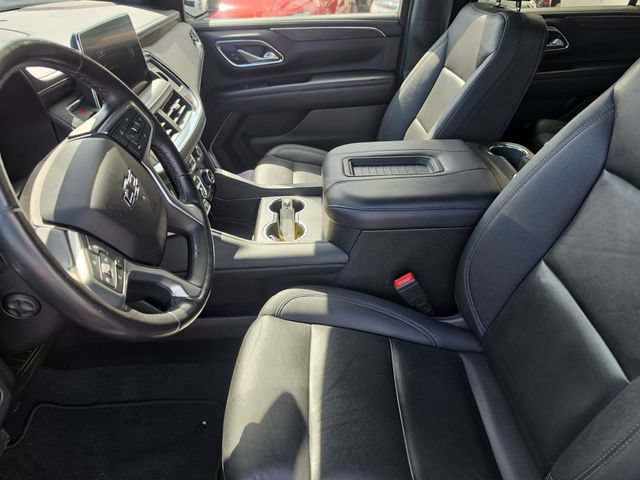 Used 2022 Chevrolet Tahoe Z71 w/ Luxury Package AWD/4WD image 17