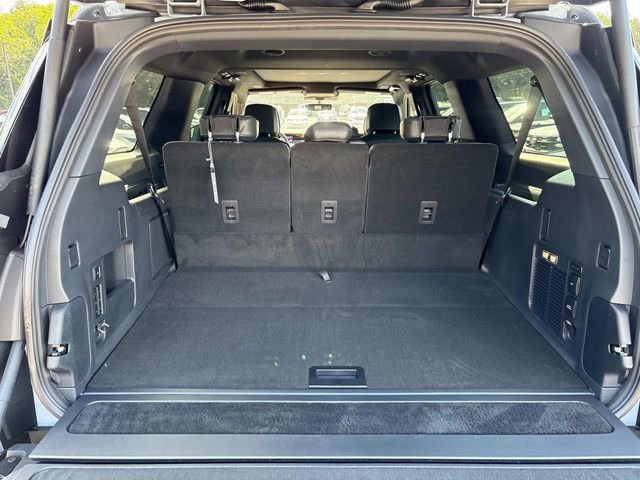 New 2025 Lincoln Navigator L Reserve w/ Jet Appearance Package image 12