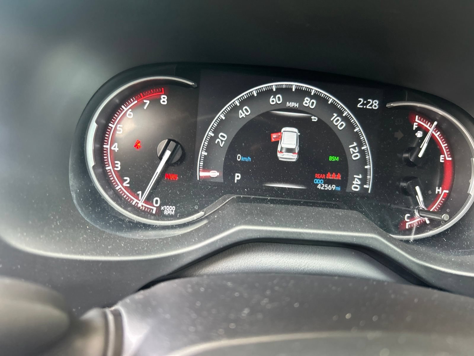 Used 2025 Toyota RAV4 XLE FWD image 20