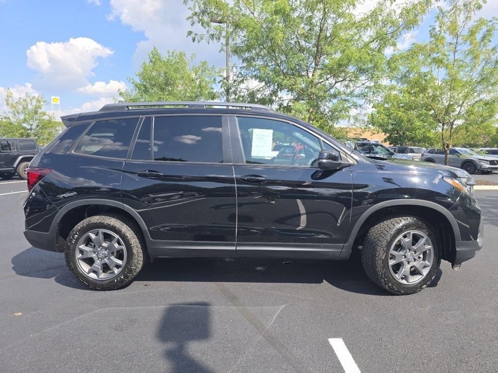 Certified 2025 Honda Passport TrailSport image 19