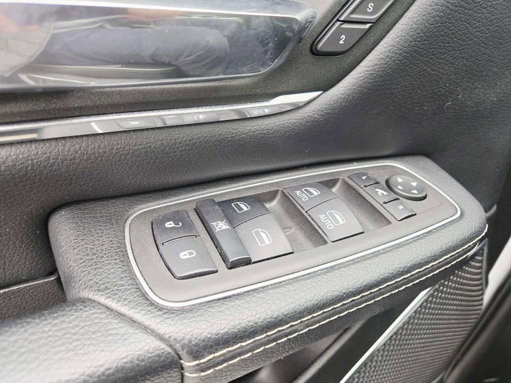 Used 2023 RAM 1500 Laramie image 36