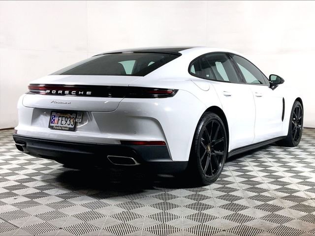 Used 2024 Porsche Panamera 4 image 9