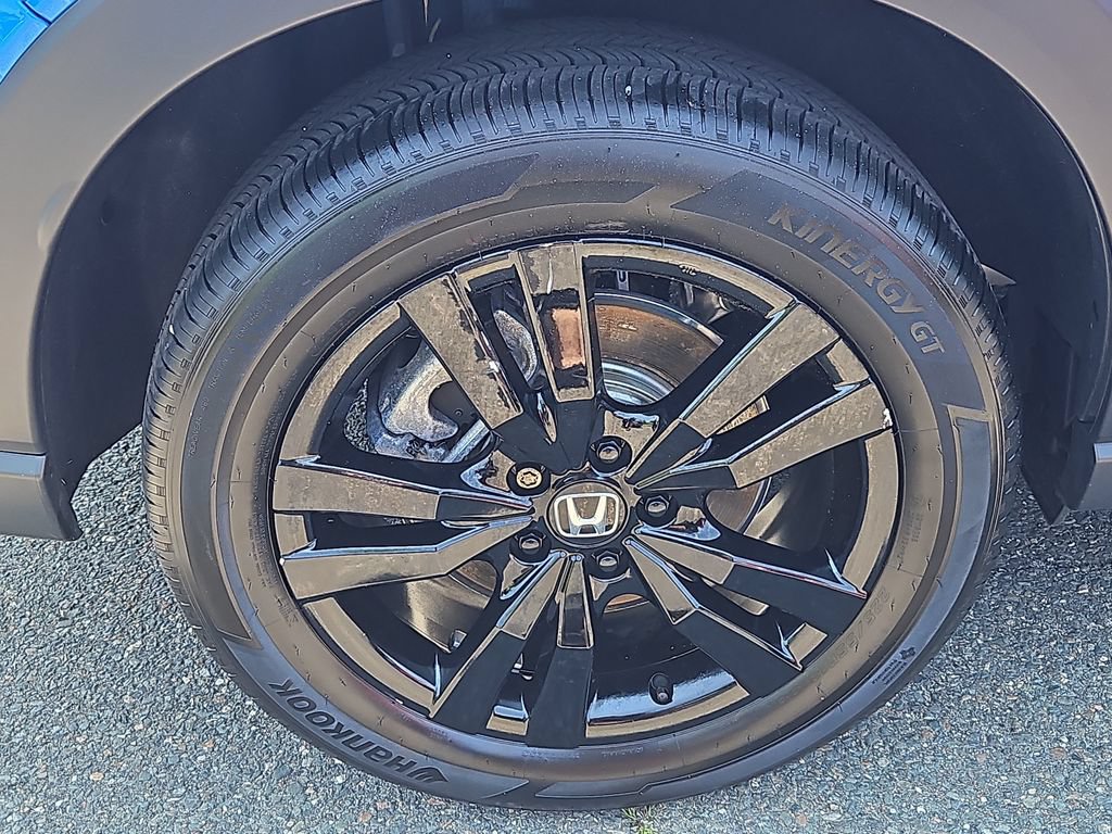 Certified 2026 Honda HR-V Sport image 9