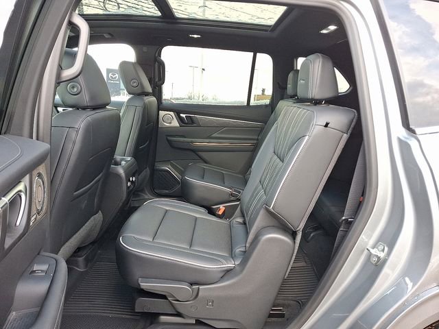 New 2026 Buick Enclave Avenir w/ Super Cruise Package image 11