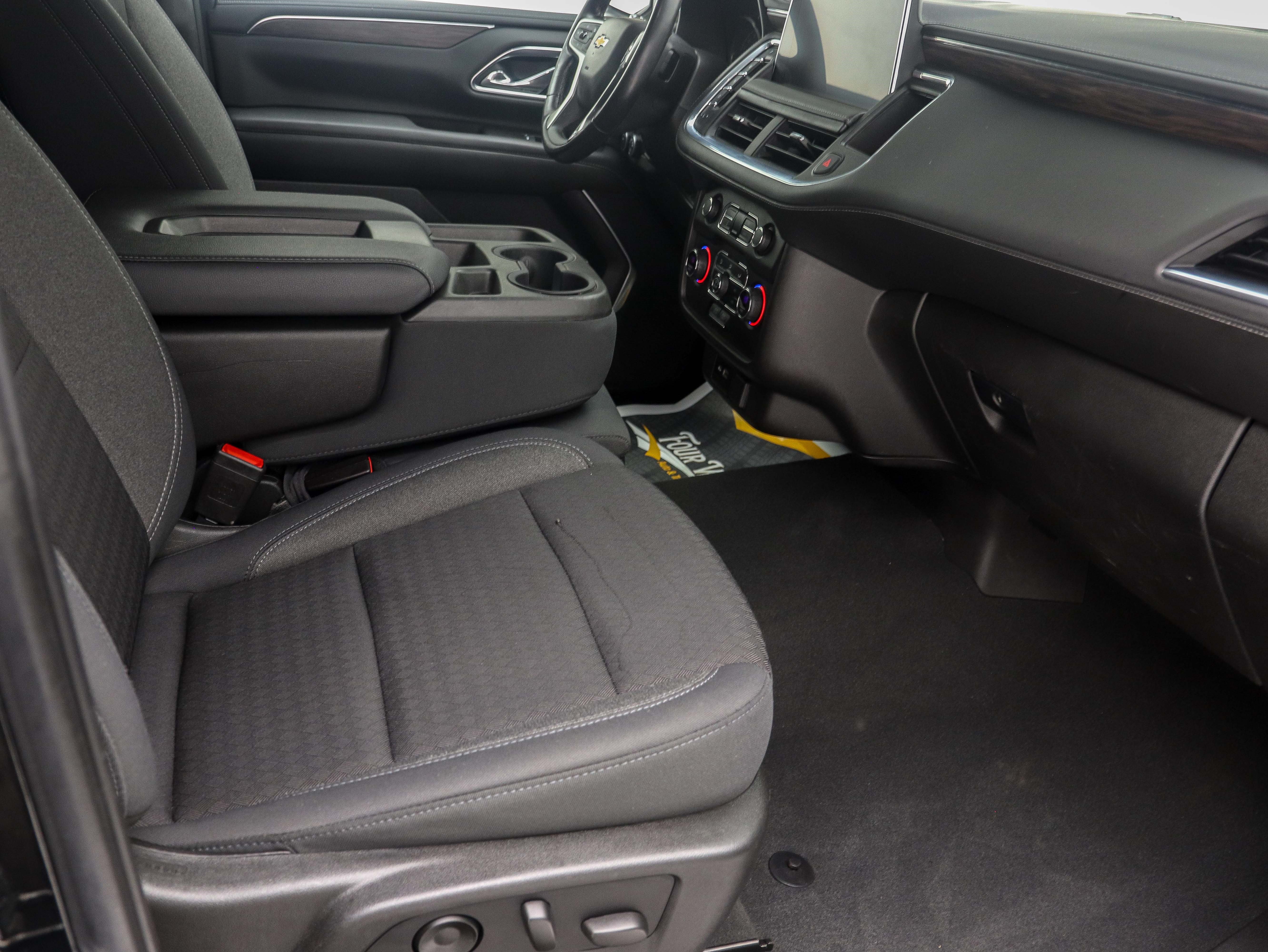 Used 2021 Chevrolet Tahoe LS AWD/4WD image 19