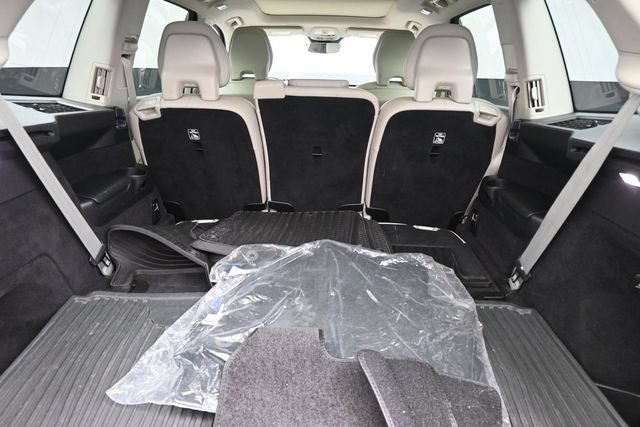 Used 2023 Volvo XC90 B6 Plus w/ Protection Package Premier AWD/4WD image 32