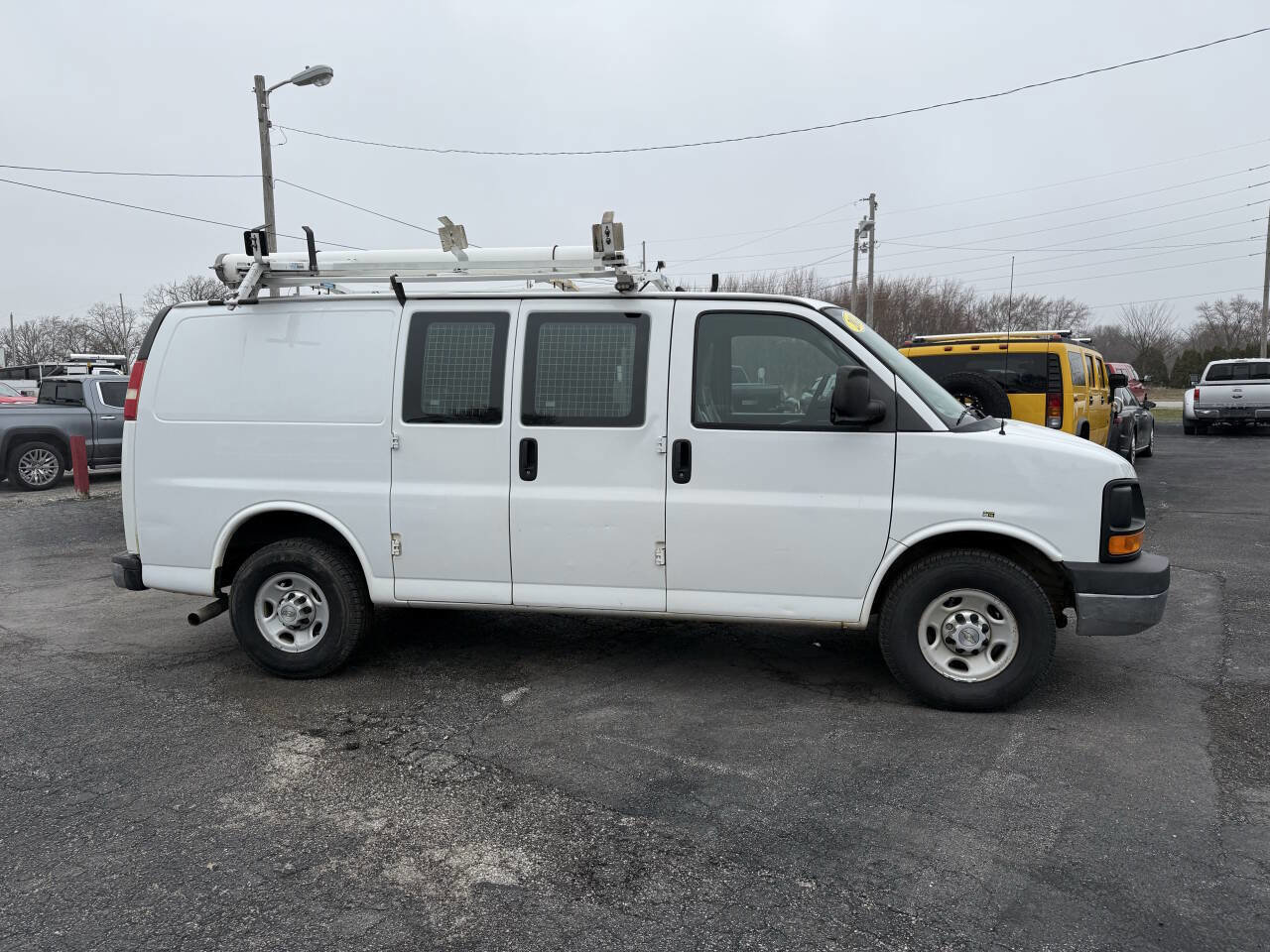Used 2014 Chevrolet Express 2500 image 5