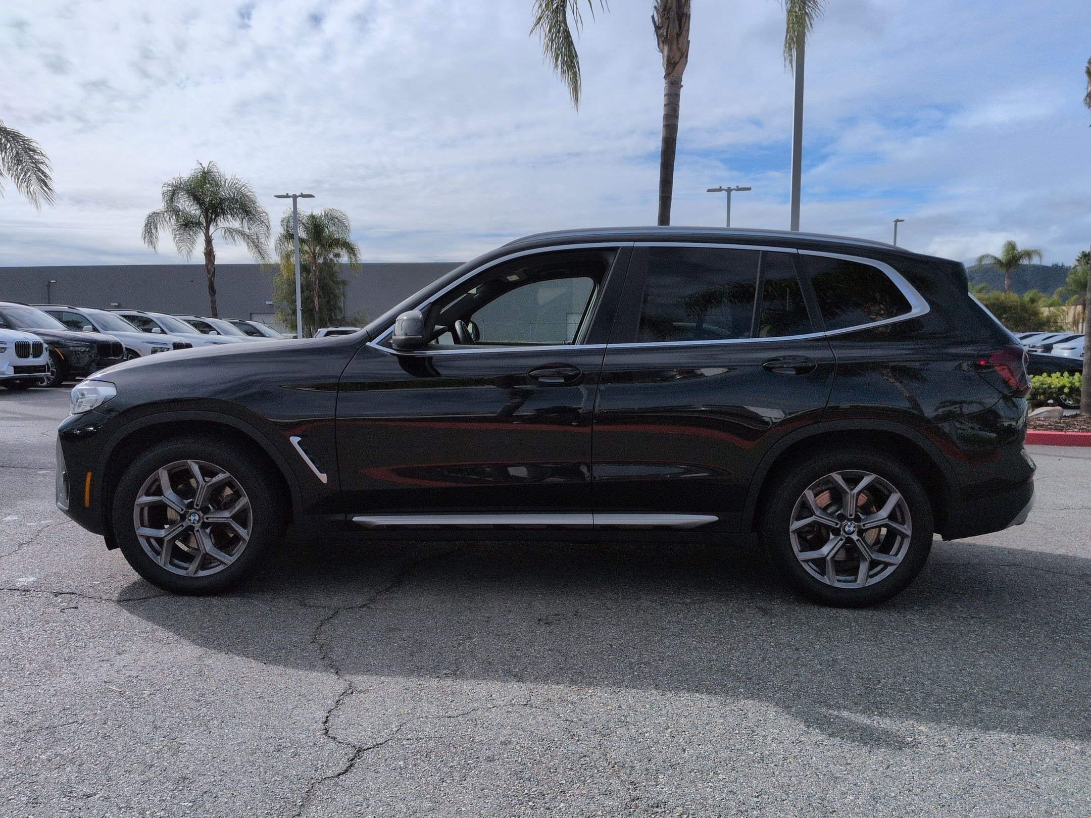 Certified 2024 BMW X3 sDrive30i w/ Convenience Package image 7