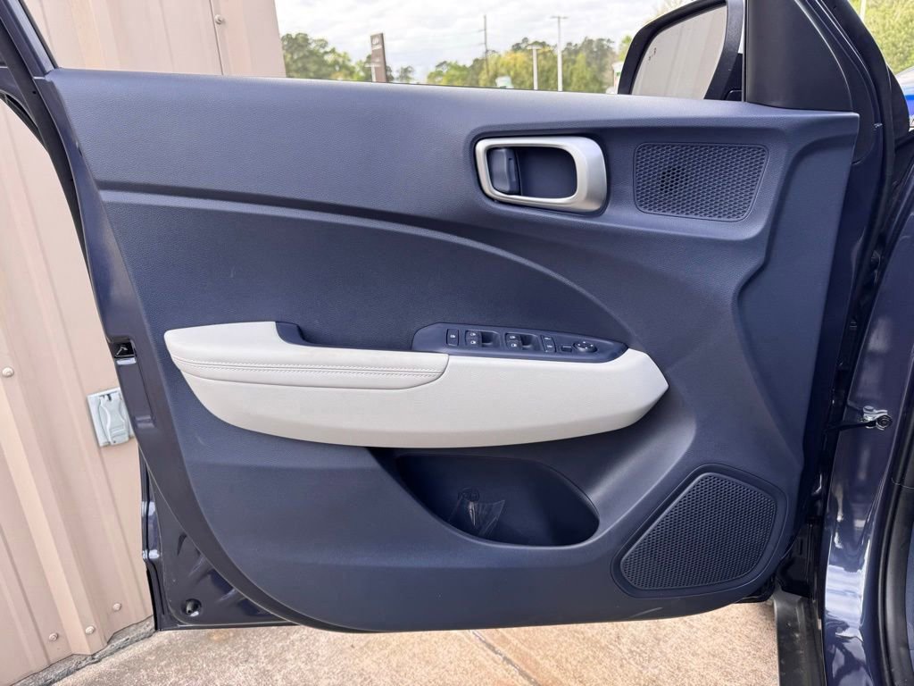 New 2026 Hyundai Venue SEL image 19