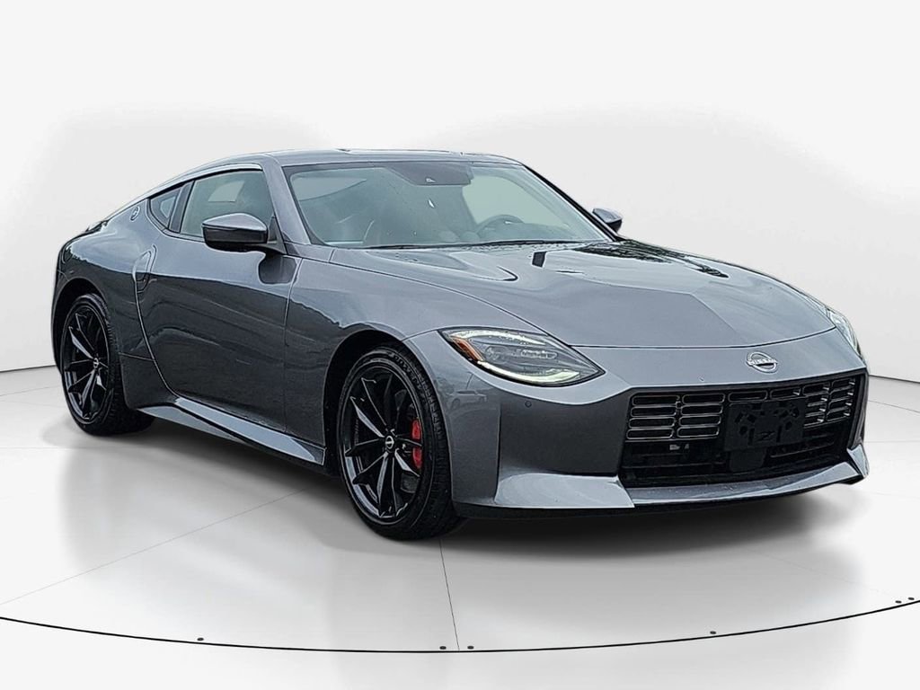 Used 2025 Nissan Z Performance w/ Floor Mat Package RWD image 2