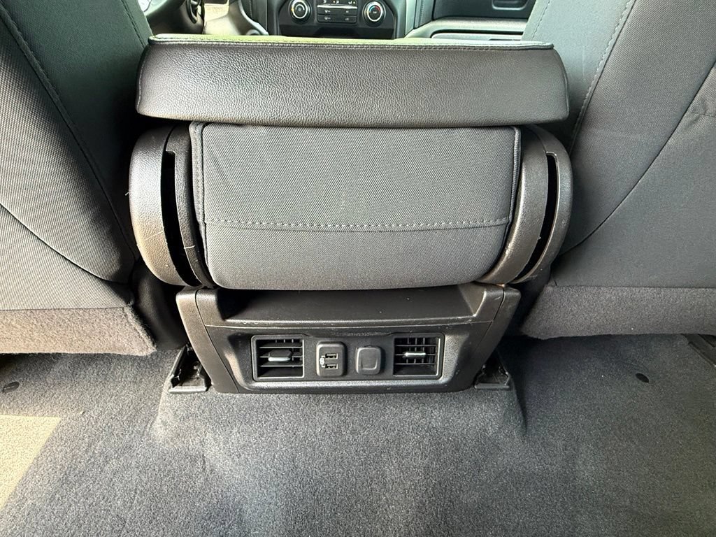Used 2020 Chevrolet Silverado 1500 RST w/ RST Value Package AWD/4WD image 22