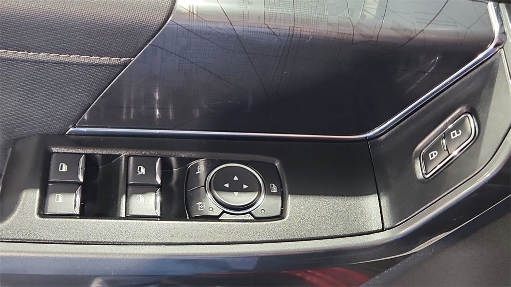 Used 2022 Ford F150 XLT w/ Equipment Group 302A High image 17