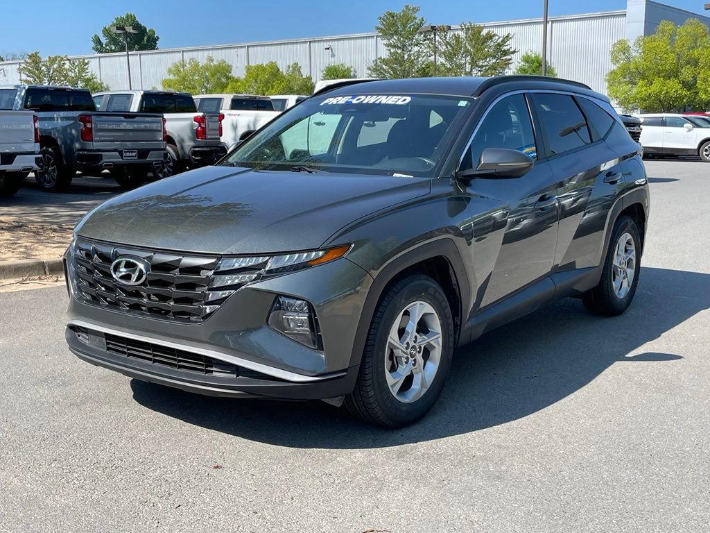 Used 2023 Hyundai Tucson SEL FWD image 3