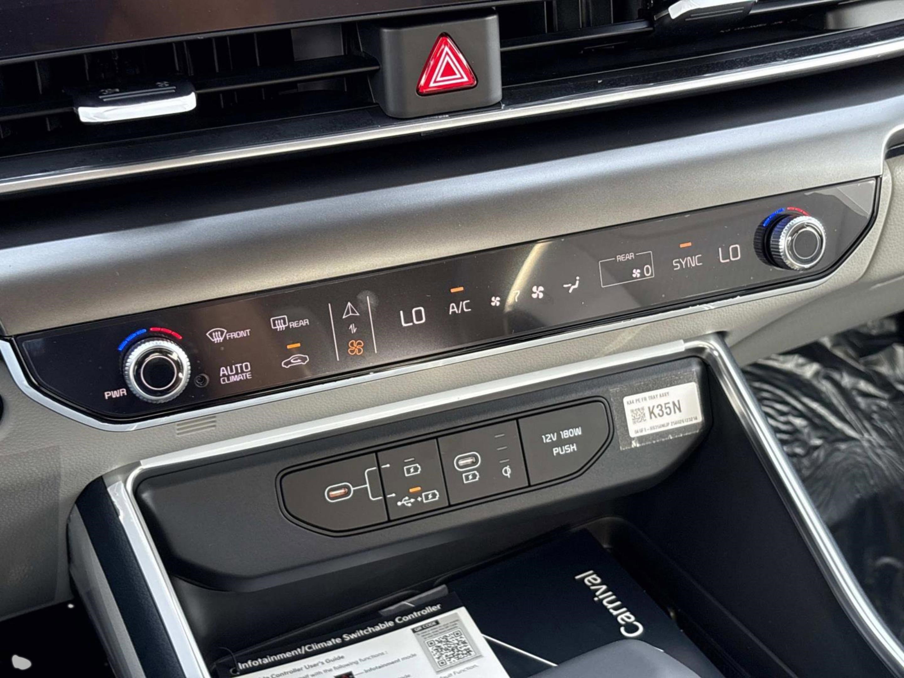 New 2026 Kia Carnival SX Prestige image 28