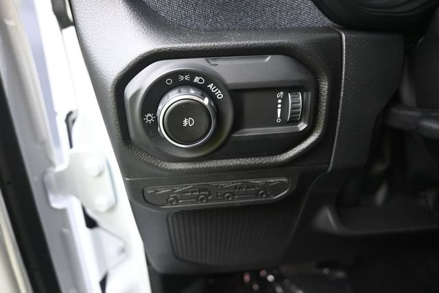 New 2026 Jeep Wrangler Unlimited Sport w/ Dual Top Group AWD/4WD image 14
