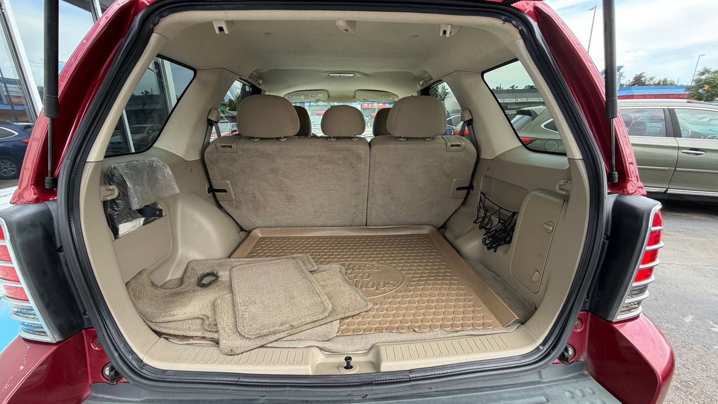 Used 2005 Mercury Mariner 2WD V6 image 10