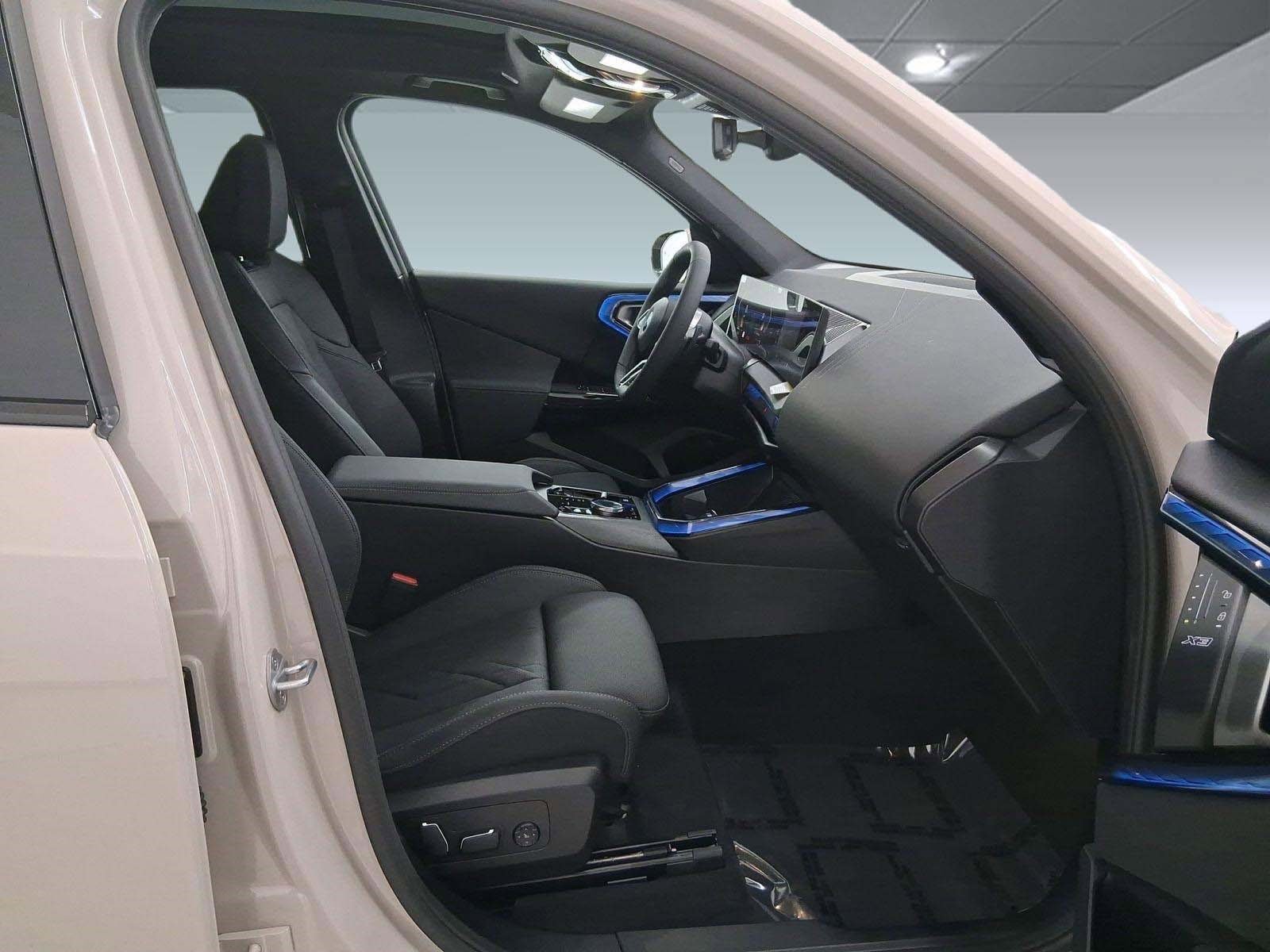 New 2026 BMW X3 xDrive30 w/ M Sport Package image 26