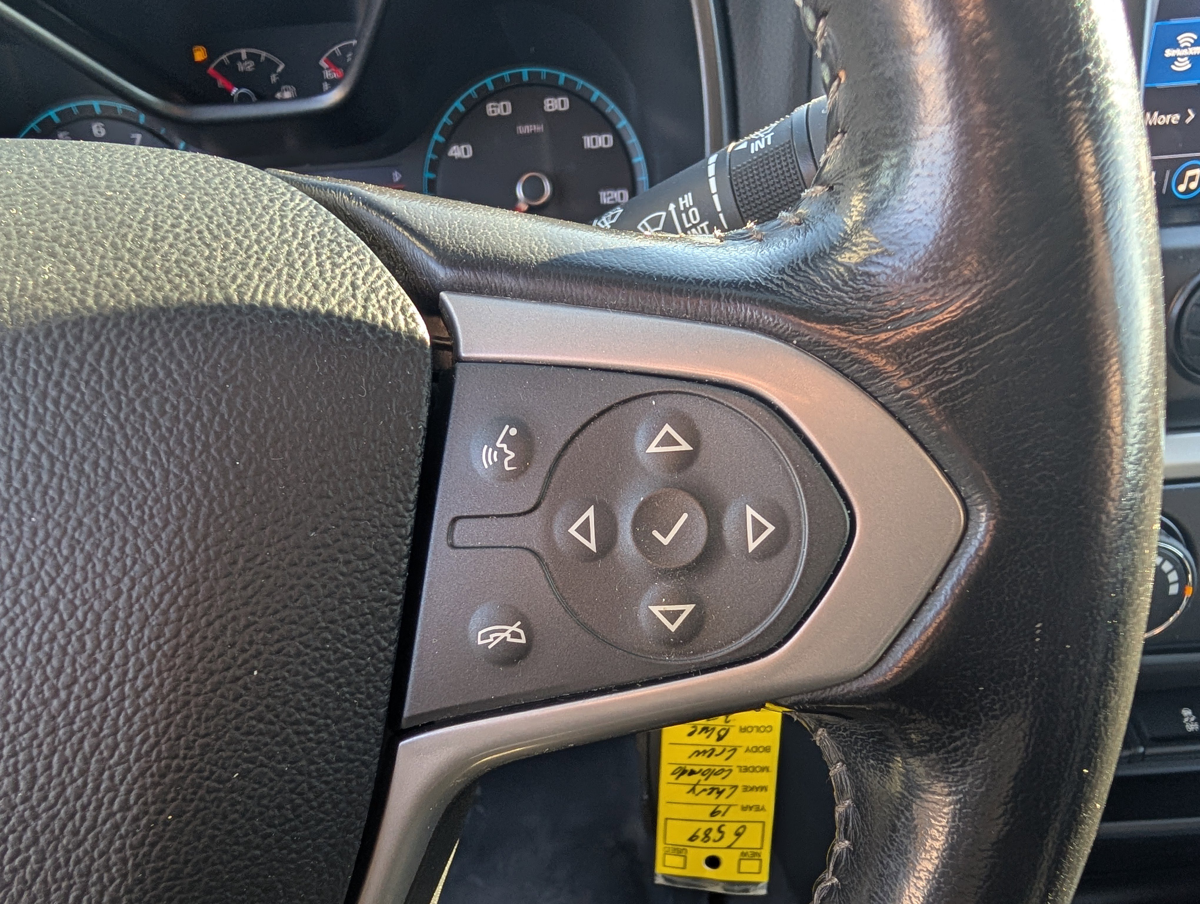 Used 2019 Chevrolet Colorado LT w/ LT Convenience Package image 16