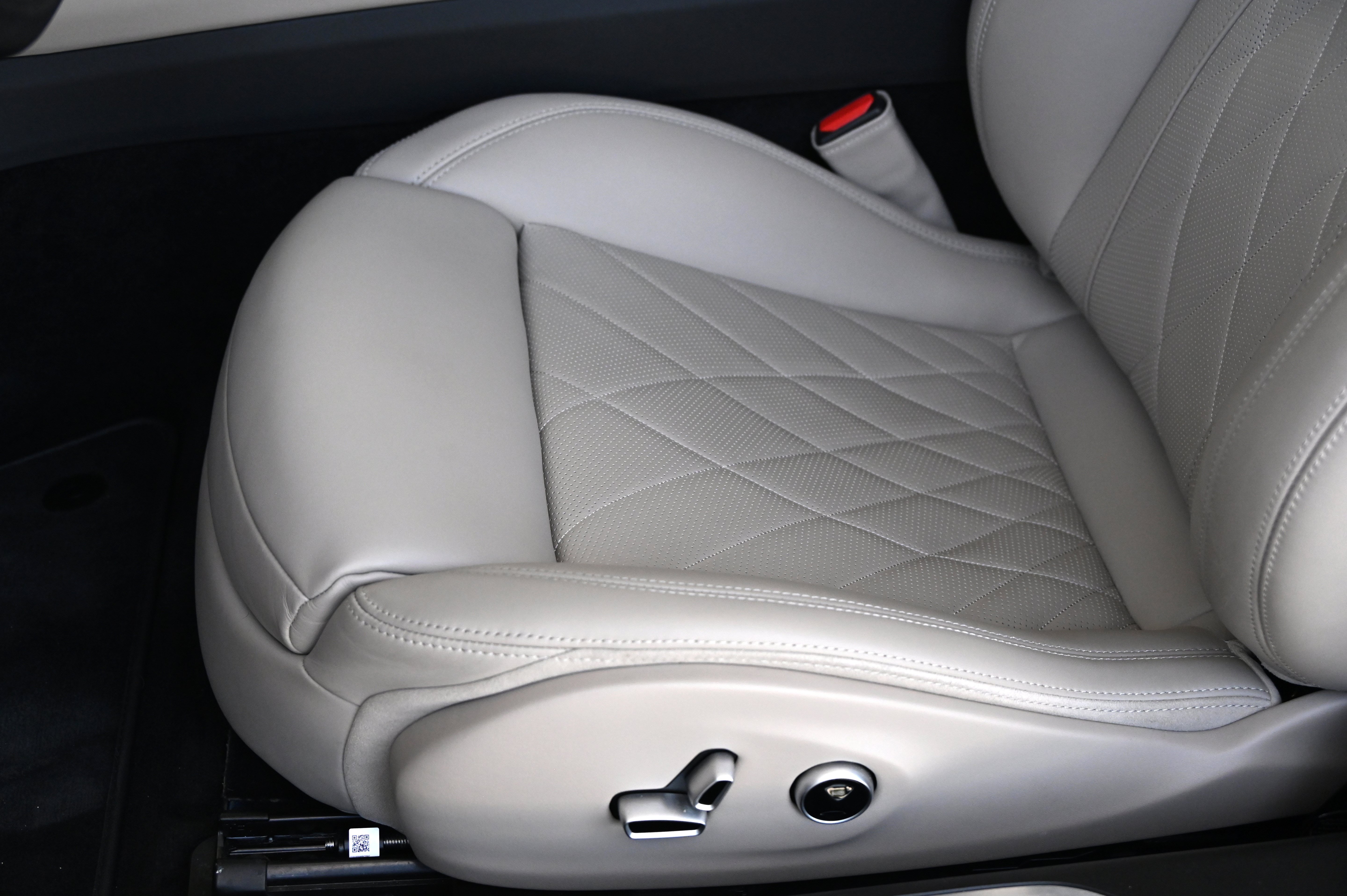 Used 2024 Maserati GranTurismo Modena AWD/4WD image 27