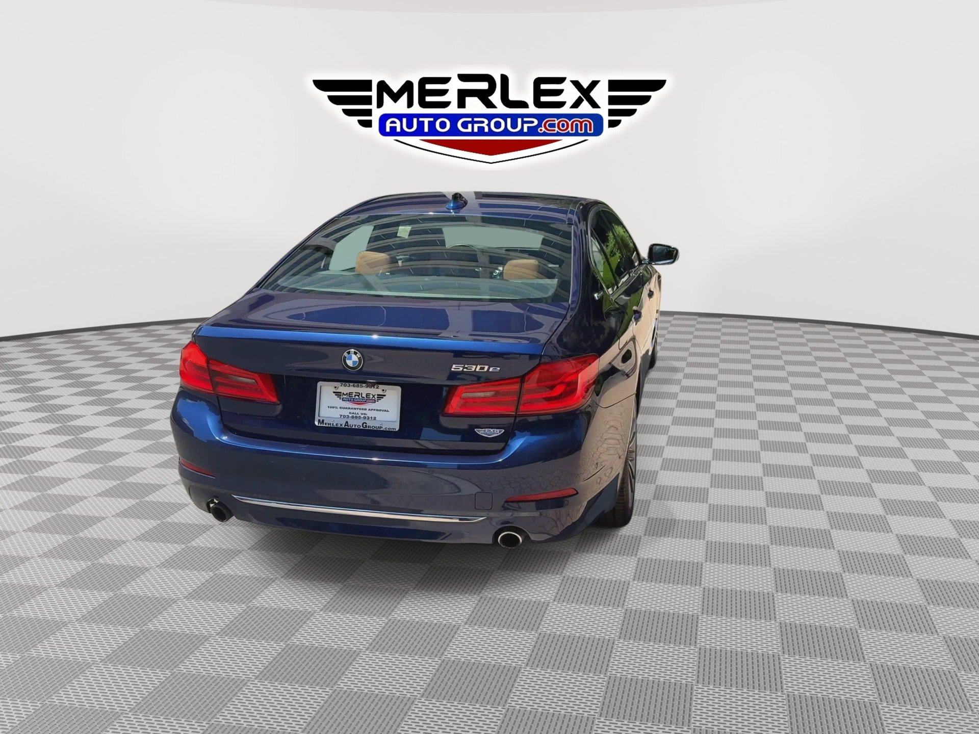 Used 2019 BMW 530e xDrive w/ Premium Package AWD/4WD image 7