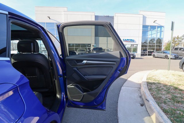 Used 2022 Audi SQ5 Premium Plus w/ Premium Plus Package image 55