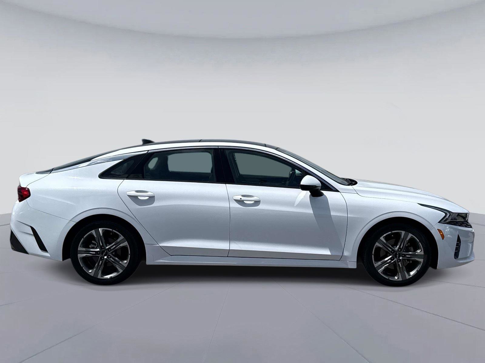 Used 2024 Kia K5 EX image 2