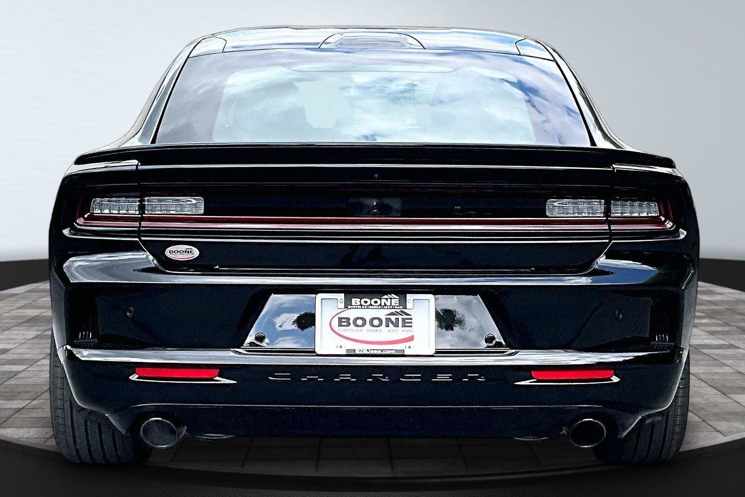 New 2026 Dodge Charger Scat Pack w/ Blacktop Package AWD/4WD image 4