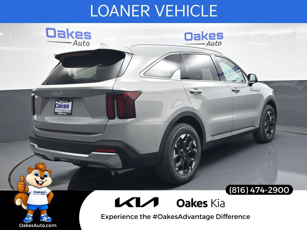 Certified 2026 Kia Sorento S FWD image 7