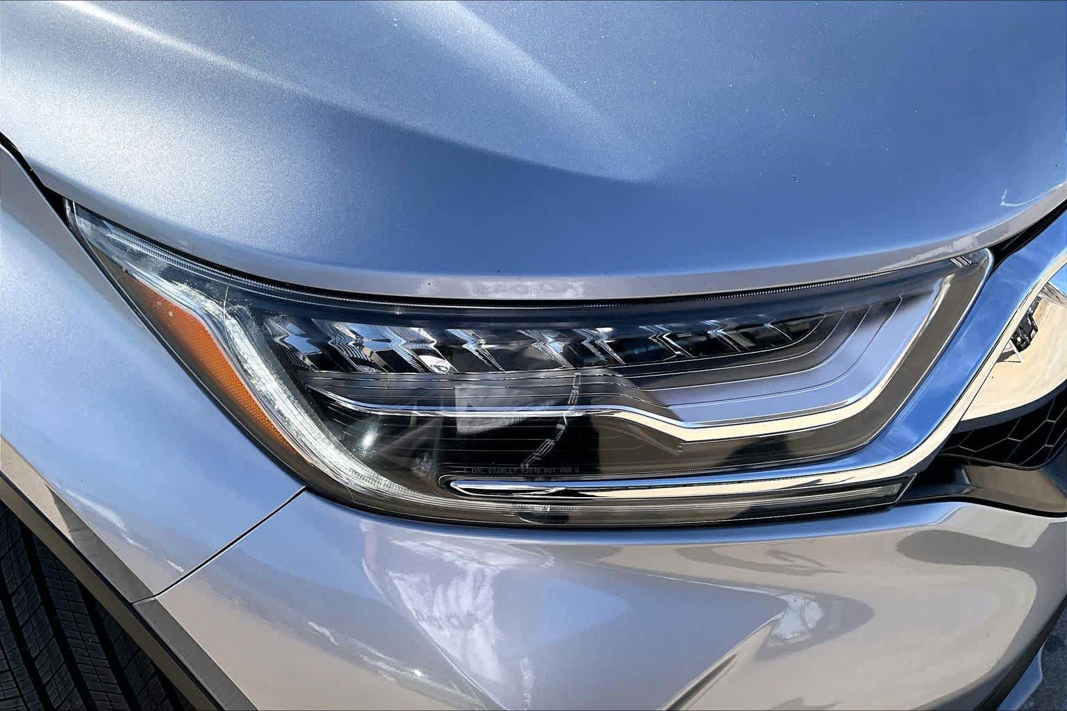 Used 2018 Honda CR-V Touring image 28