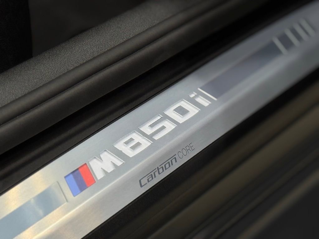 Used 2026 BMW M850i xDrive Convertible w/ M Sport Professional Package image 10