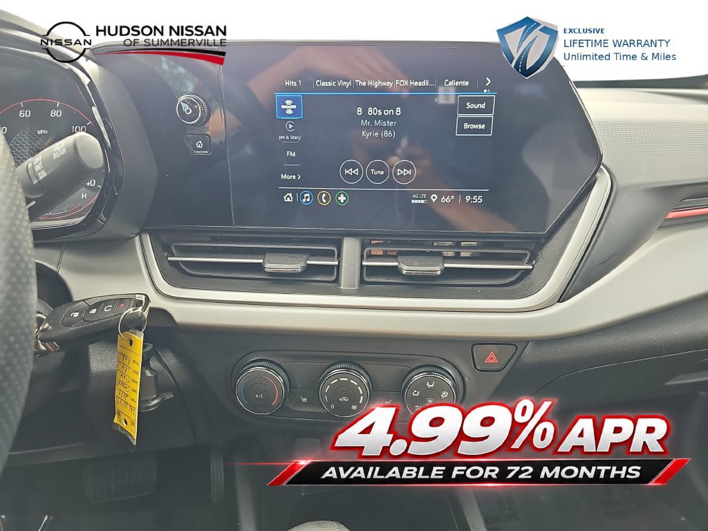 Used 2024 Chevrolet Trax RS w/ Driver Confidence Package FWD image 21