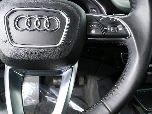 Used 2017 Audi Q7 3.0T Premium Plus image 11