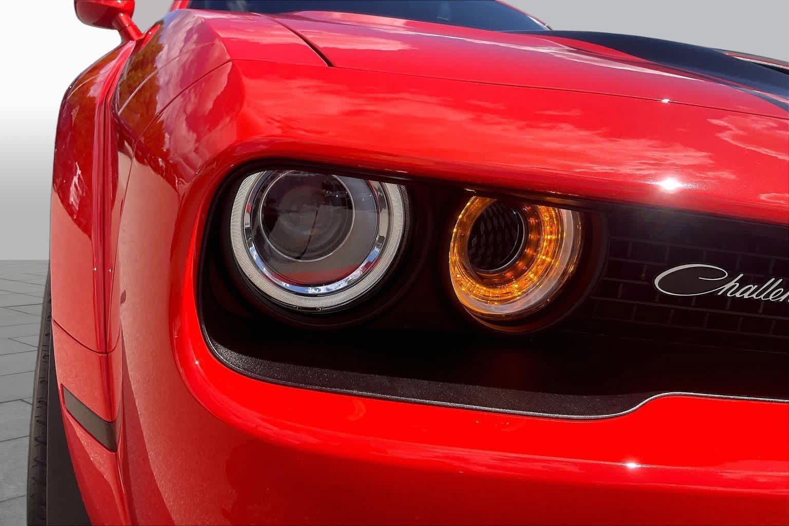 Used 2022 Dodge Challenger R/T Scat Pack RWD image 23