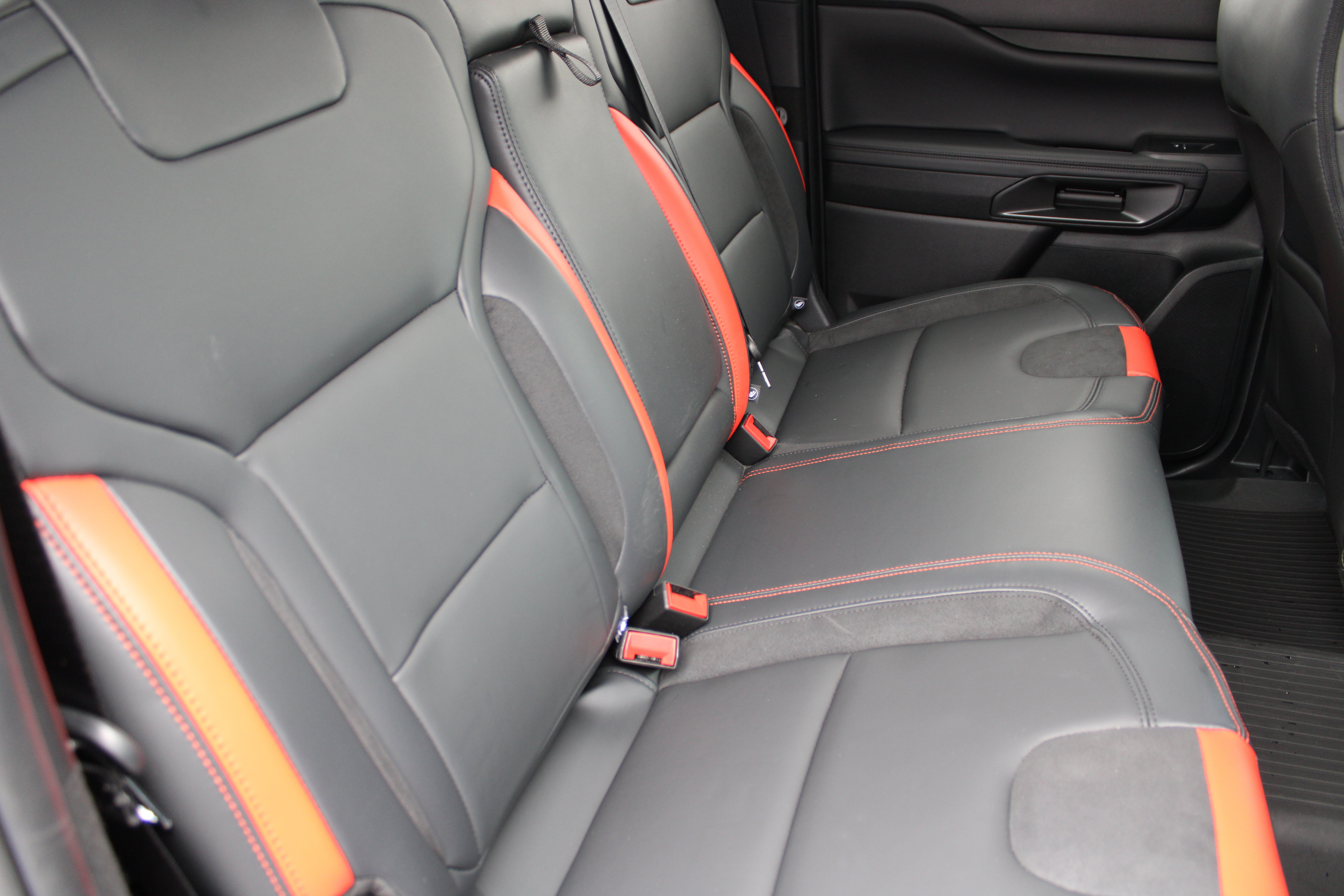 Used 2025 Ford Ranger Raptor AWD/4WD image 15