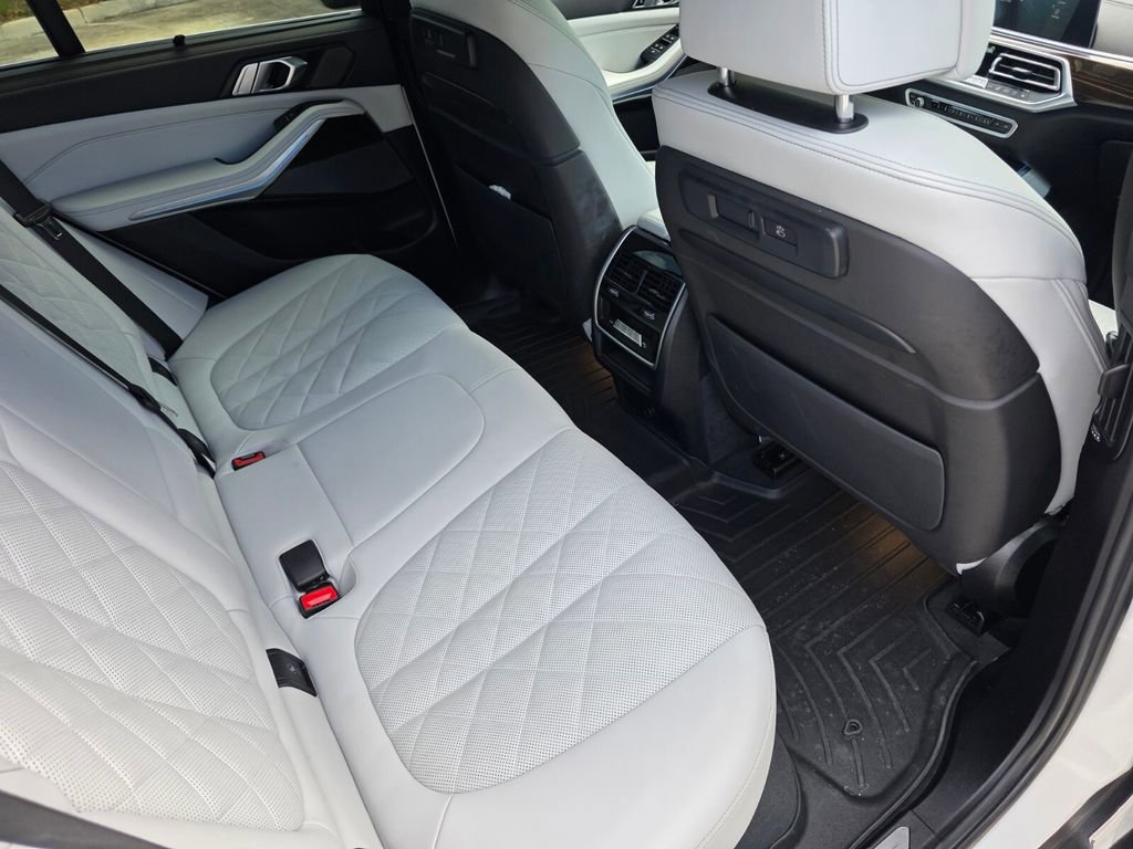 Certified 2023 BMW X5 xDrive45e w/ Executive Package AWD/4WD image 27