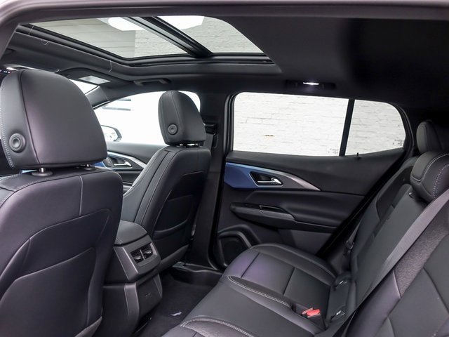 New 2026 Chevrolet Equinox EV LT image 16