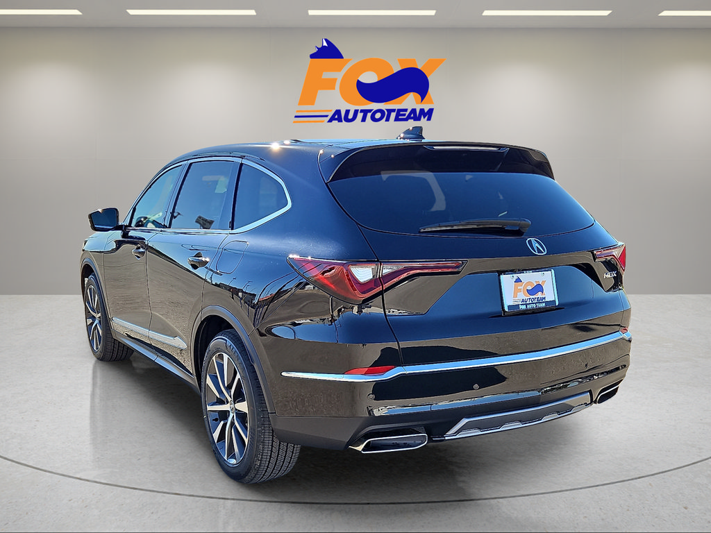 Used 2026 Acura MDX w/ Technology Package FWD image 3