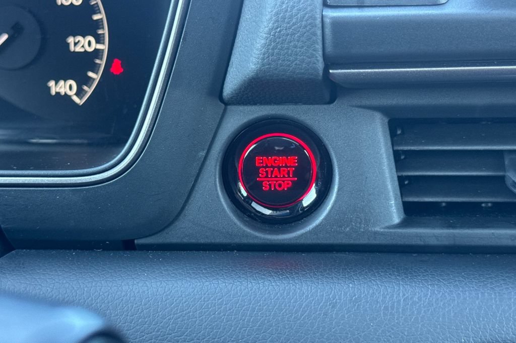 Certified 2024 Honda Pilot TrailSport image 28