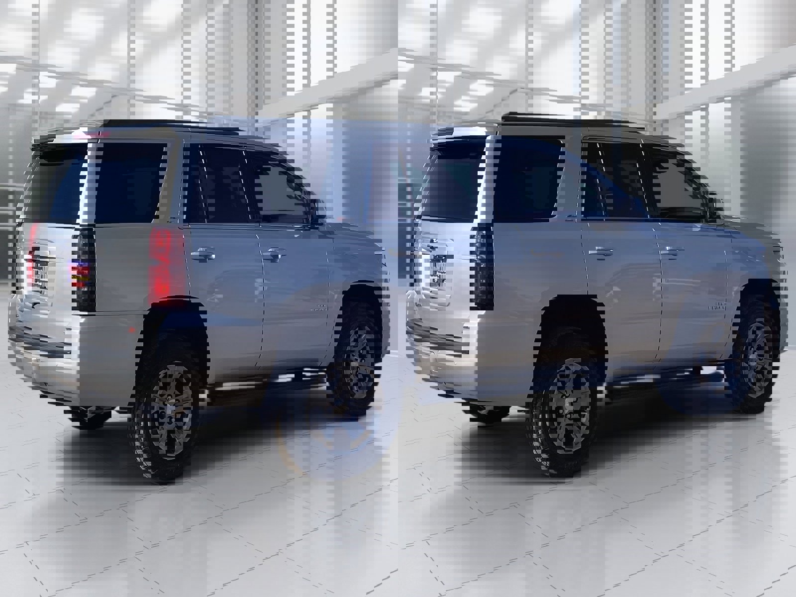 Used 2019 Chevrolet Tahoe LT w/ Luxury Package image 6